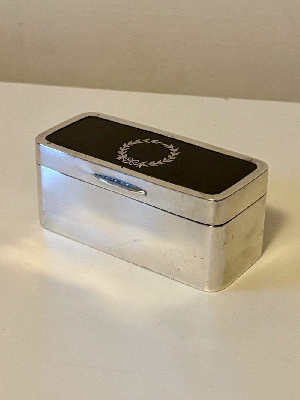 George V Silver & Faux Tortoiseshell Trinket Snuff Box London 1919