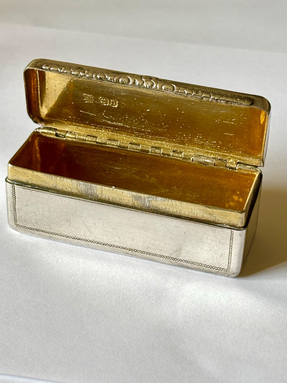 Silver gilt George IV Oblong Snuff Box Rawlings Summers London 1828