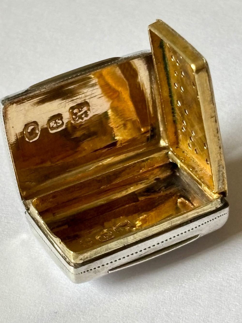 Silver Gilt Early Victorian Vinaigrette Birmingham 1844 Edward Smith View III