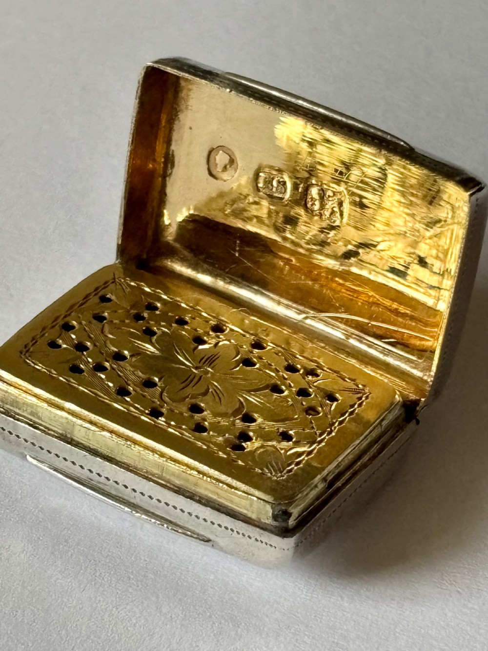 Silver Gilt Early Victorian Vinaigrette Birmingham 1844 Edward Smith View V