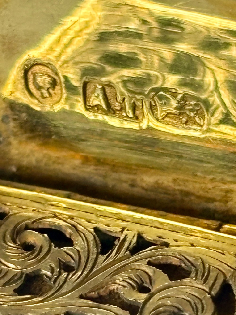 Silver Gilt Victorian Vinaigrette Birmingham 1856 Alfred Taylor with Sponge View II