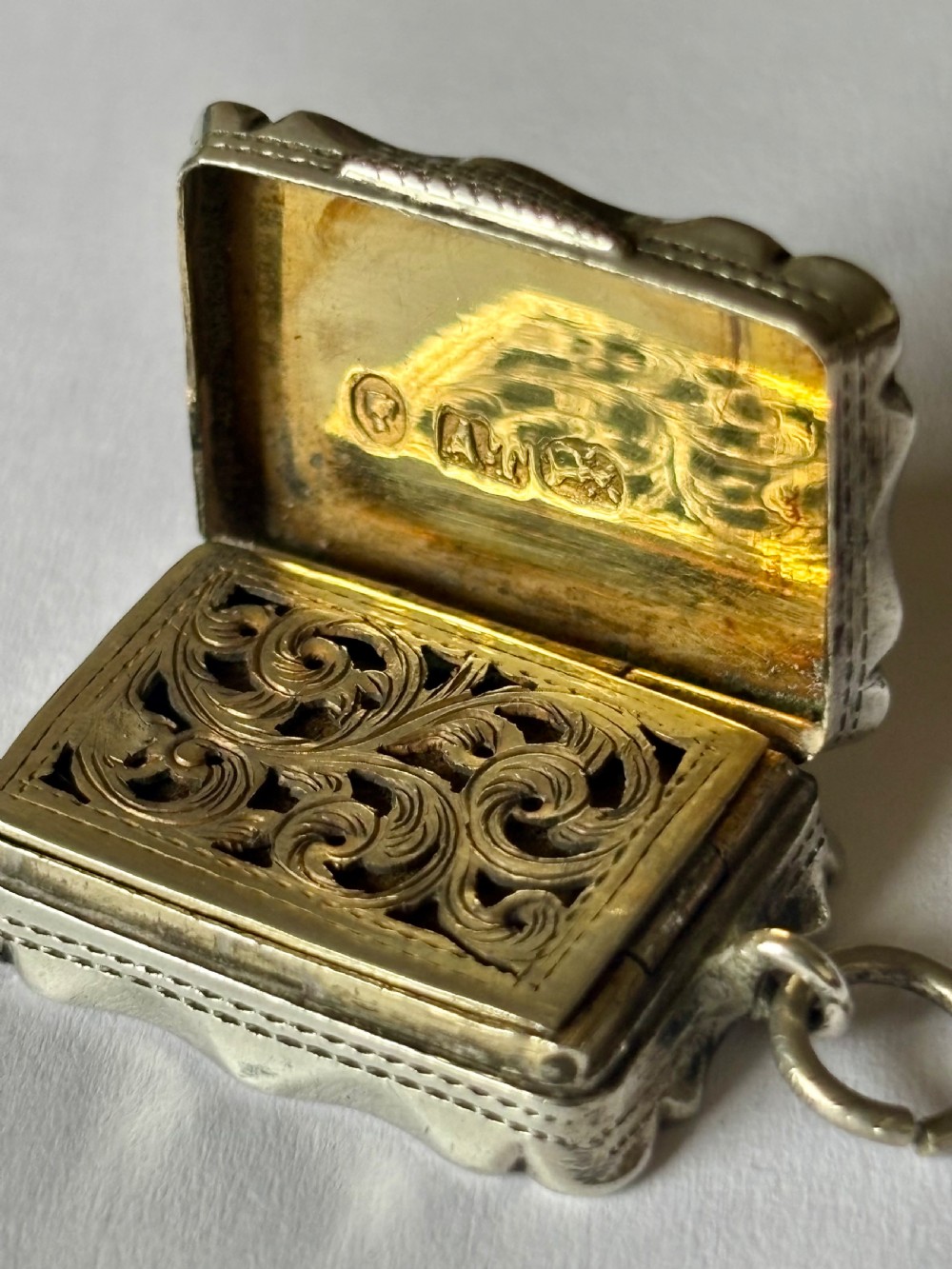 Silver Gilt Victorian Vinaigrette Birmingham 1856 Alfred Taylor with Sponge View III