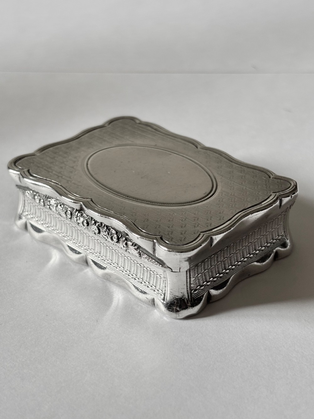 Silver Gilt Victorian Snuff Box William Neale Sheffield 1897 73.5g View VII