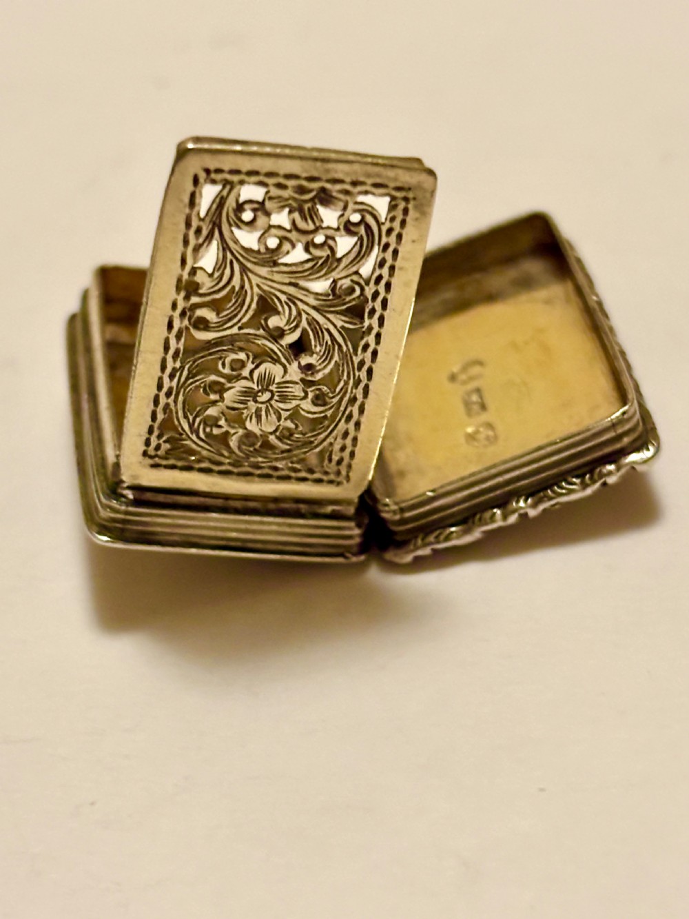 William IV Vinaigrette Nathaniel Mills Birmingham 1832 View VI