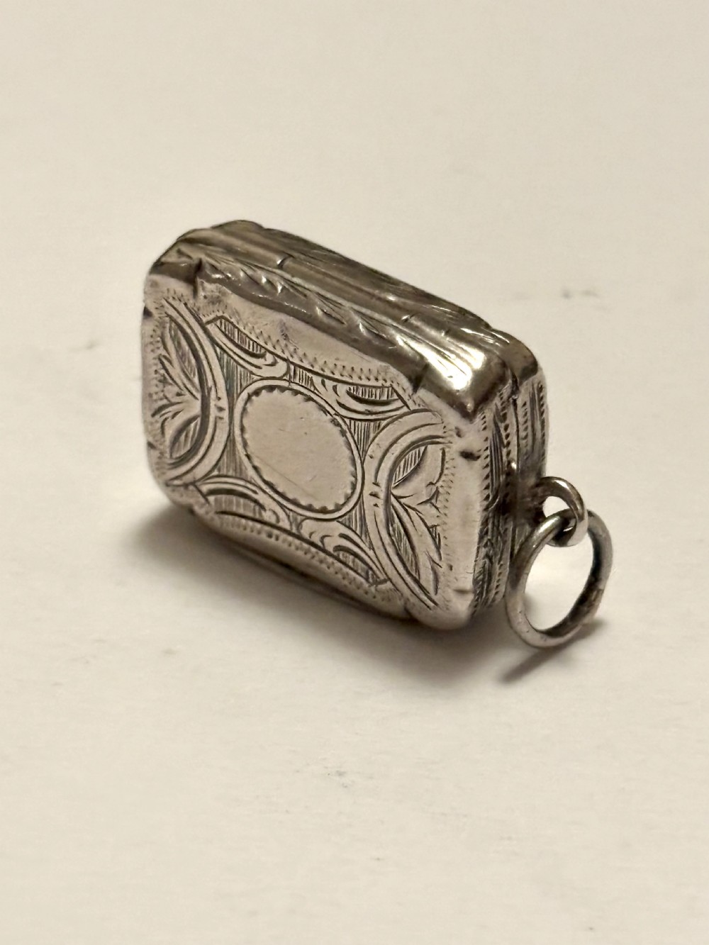 Silver Gilt Victorian Vinaigrette Birmingham 1882 Hilliard & Thomason View II