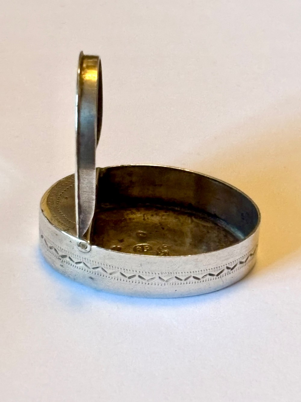 George III Sterling Silver Patch Box Birmingham 1791 Samuel Pemberton View V
