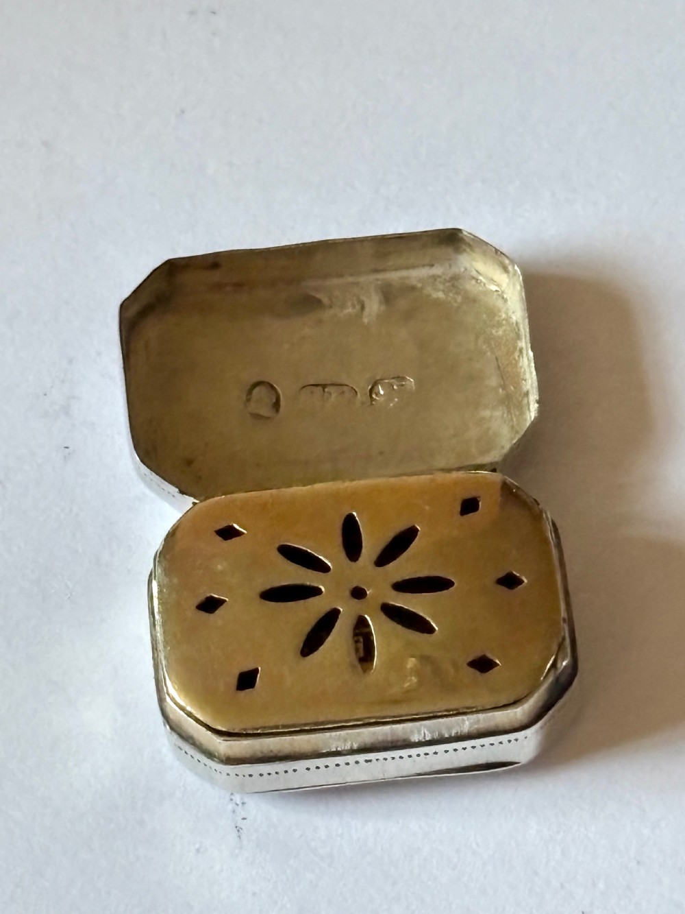 George III Curved Silver Gilt Vinaigrette Birmingham 1790 Samuel Pemberton