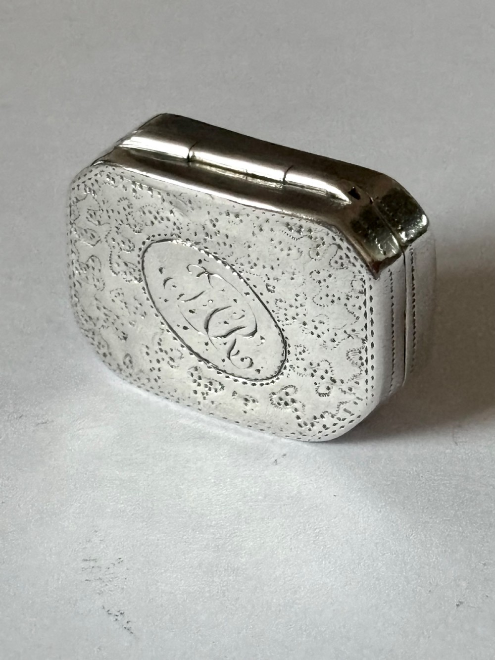 George III Curved Silver Gilt Vinaigrette Birmingham 1790 Samuel Pemberton View IV