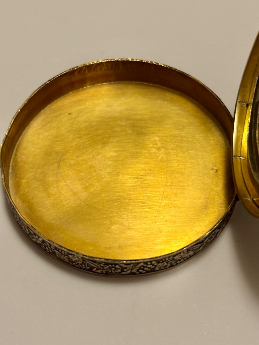 A circular vintage Italian 800 silver powder compact featuring a hand-painted enamel scene of harvest workers framed by a cobalt blue enamel border. View XIV