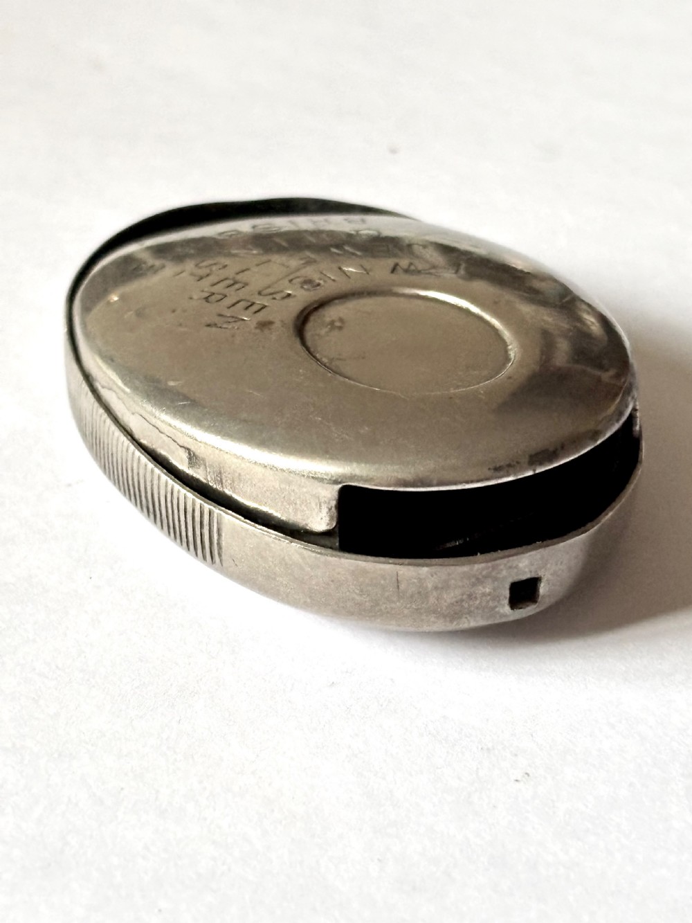 Antique Vintage Novelty Metal Vesta Case FW NISSEN BRISBANE Australia JW Benson View VII