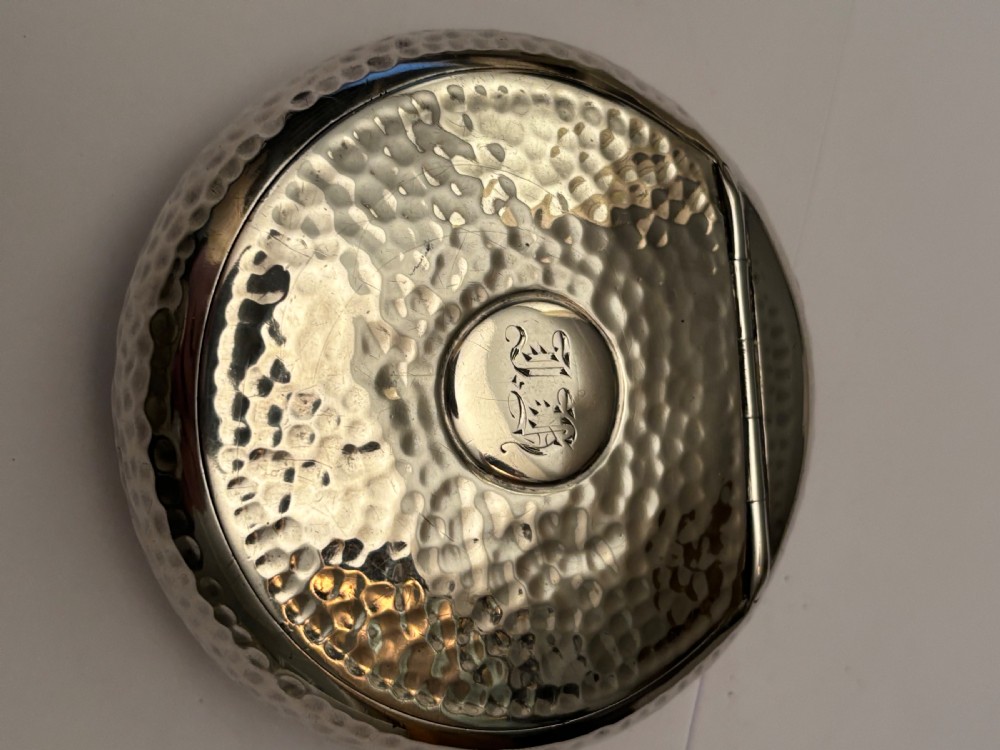 Edwardian Silver Squeeze Action Tobacco Box A & J Zimmerman Planished c1905 View II