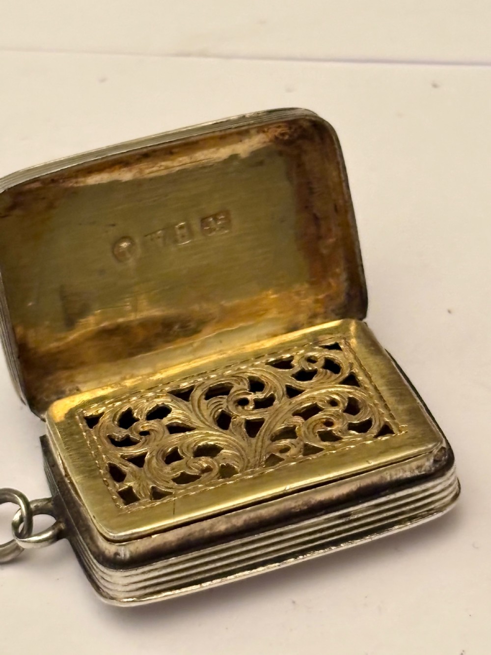 Silver Gilt Early Victorian Vinaigrette Birmingham 1840 William Simpson View IV