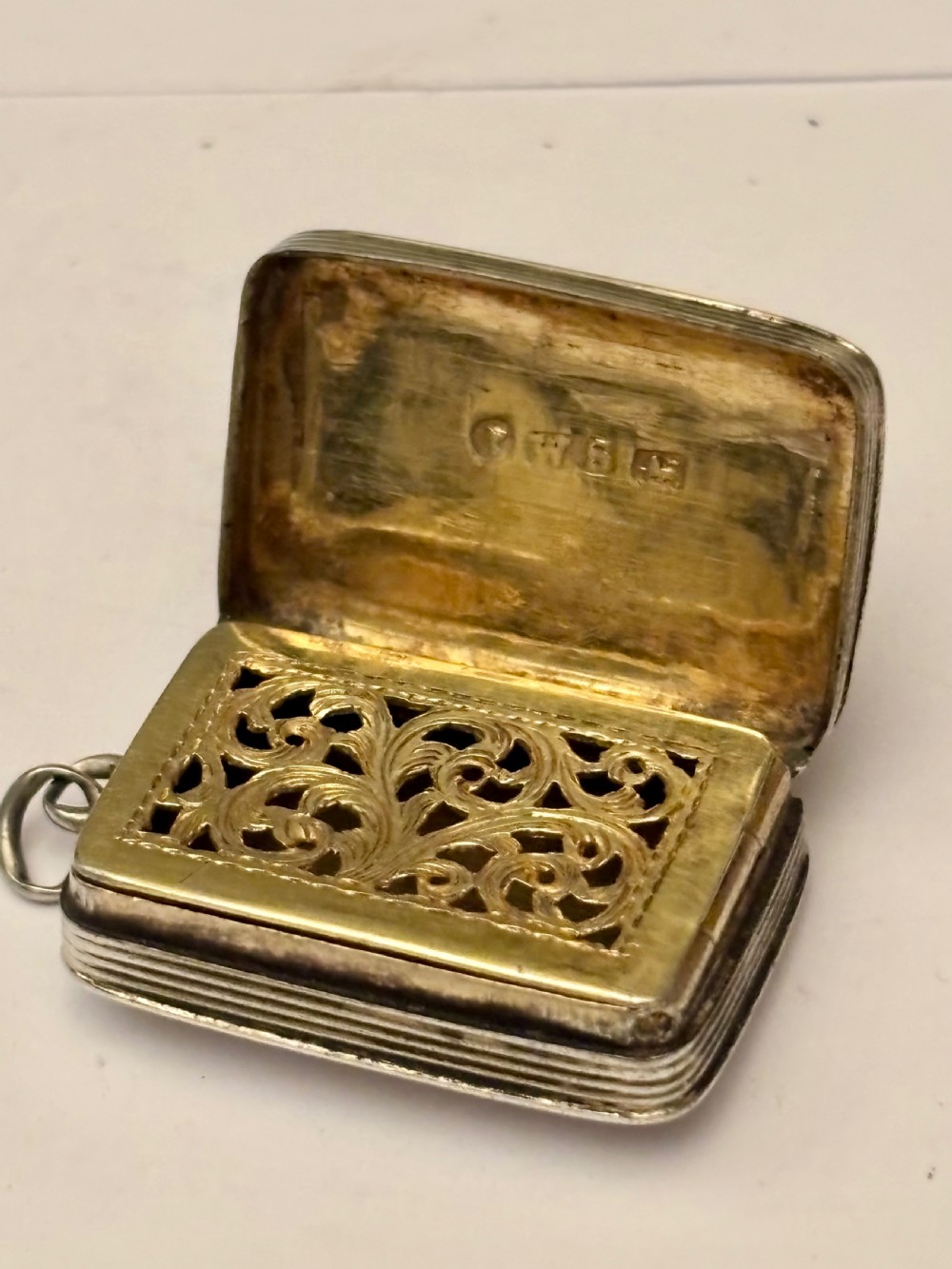 Silver Gilt Early Victorian Vinaigrette Birmingham 1840 William Simpson View VI