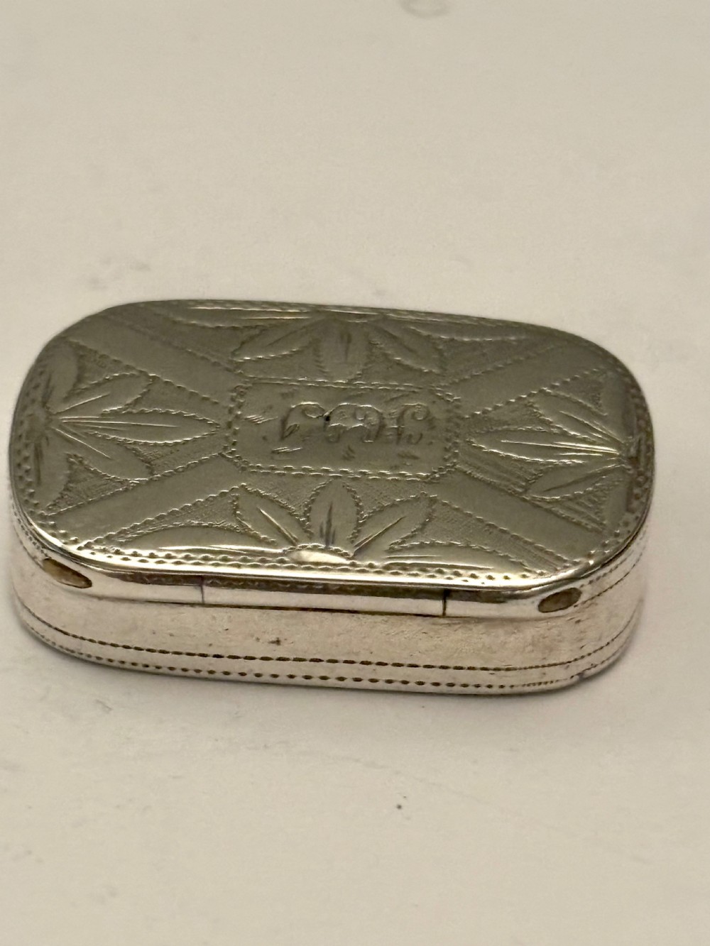 George III Sterling Silver Patch Pill Box Joseph Taylor Birmingham 1810 View VI