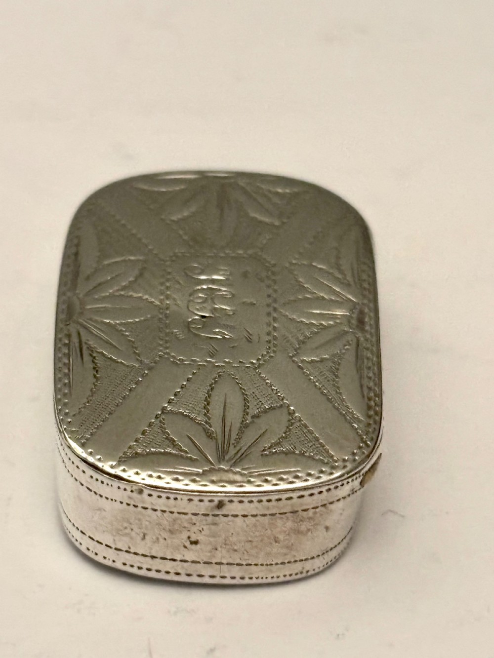 George III Sterling Silver Patch Pill Box Joseph Taylor Birmingham 1810 View VII