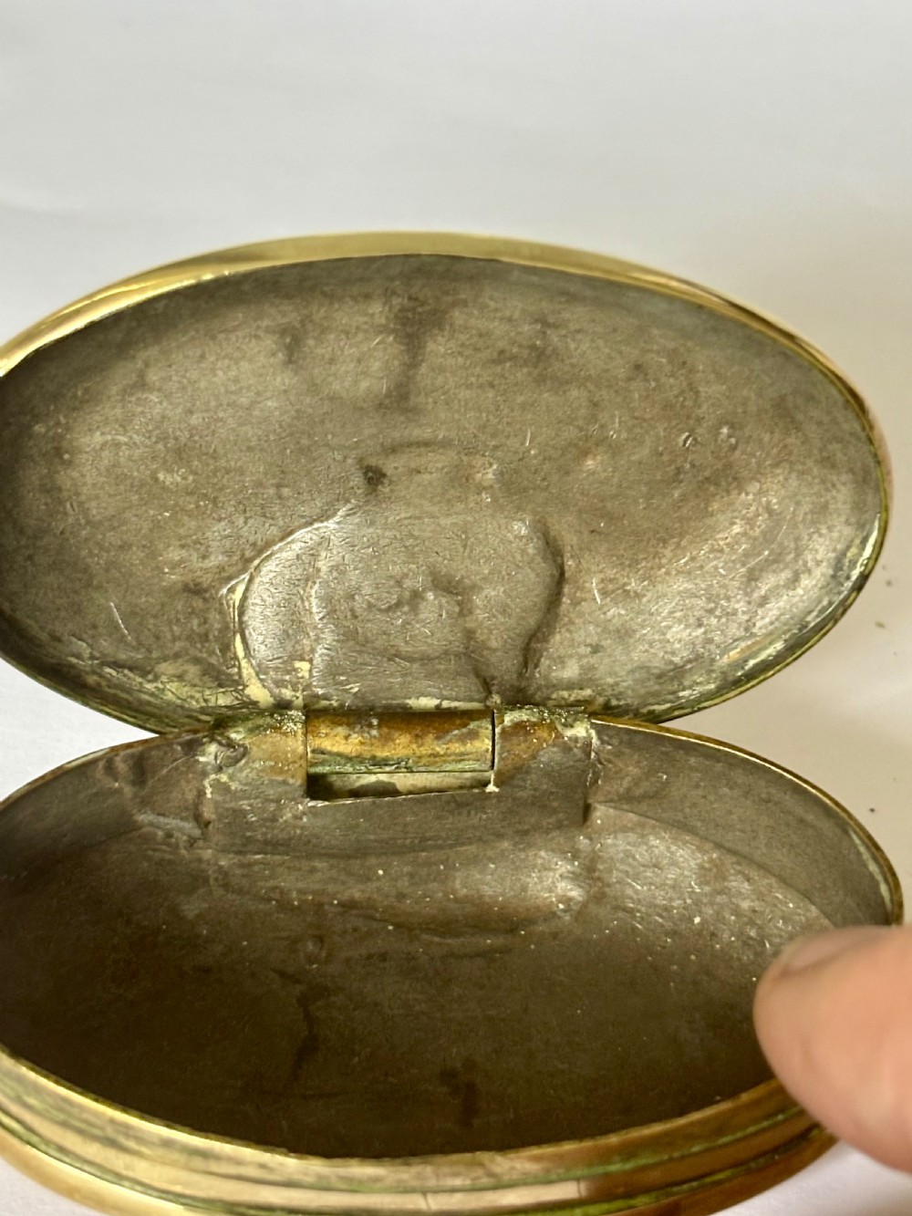 A Victorian 19th Century Brass Miners Chewing Tobacco Box WILLIAM GERMAN 1899 View IV