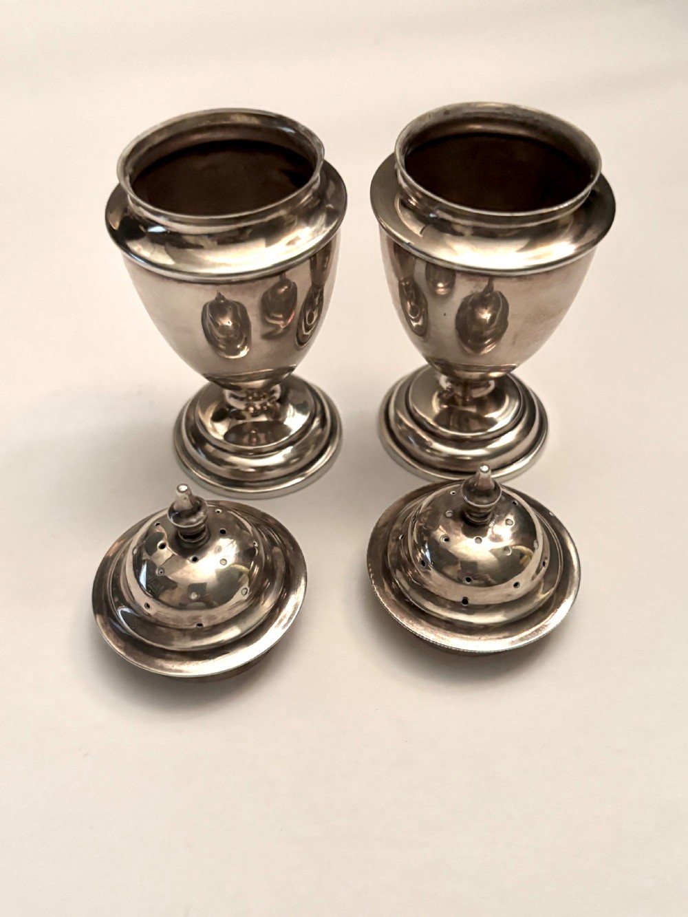 Victorian Pair Silver Pepperettes Birmingham 1900 Henry Williamson Ltd View VIII