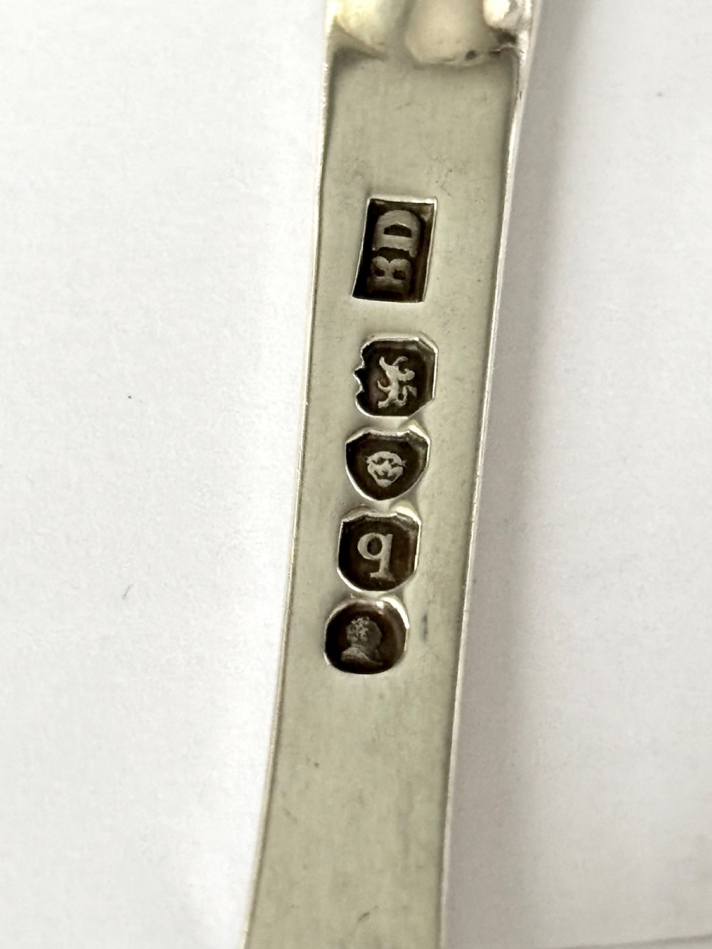 William IV Silver Double-ended Fiddle Pattern Marrow Scoop Benjamin Davis 1831 View III