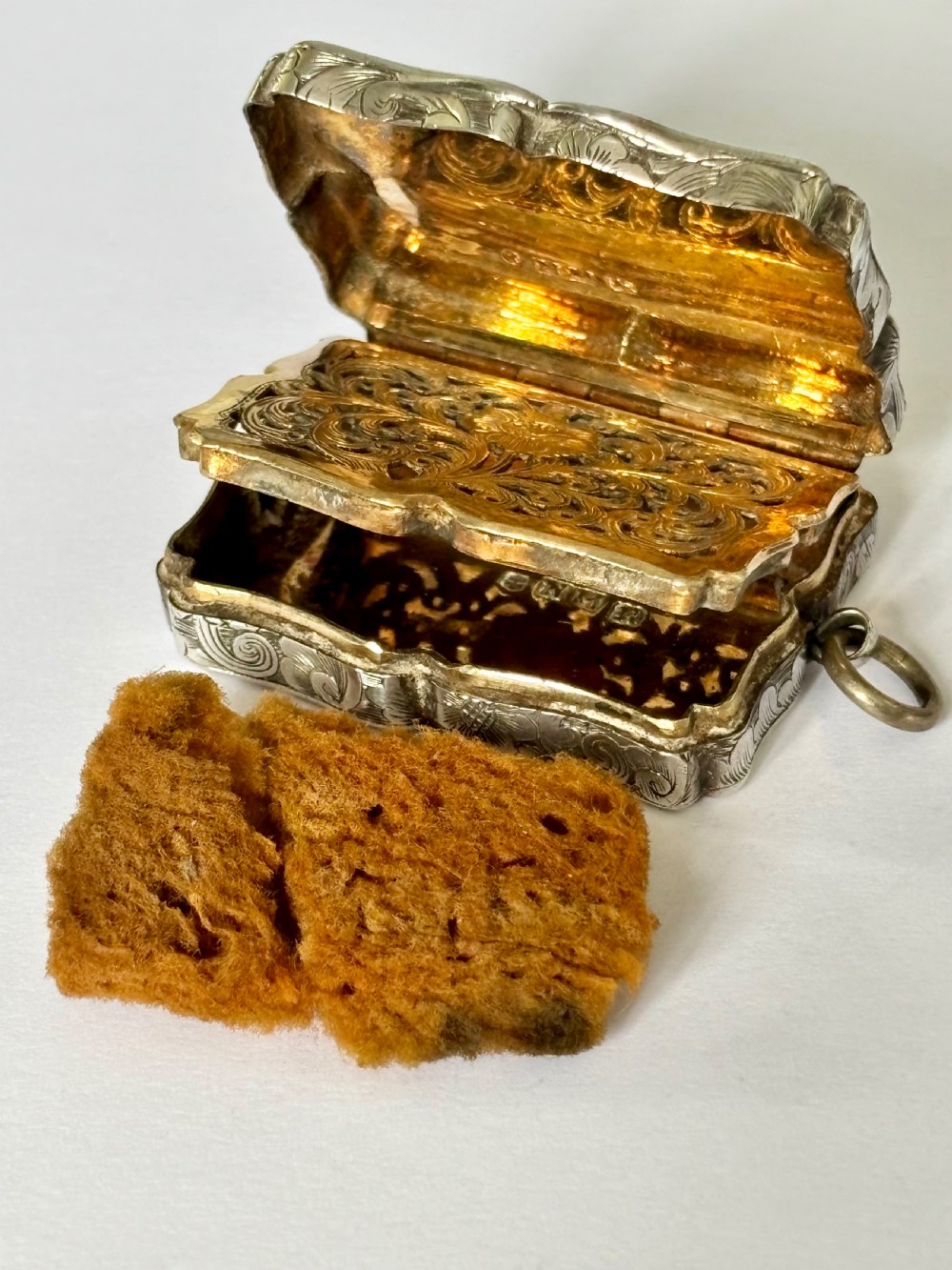 Antique Silver Gilt EARLY Victorian Vinaigrette NATHANIEL MILLS Birmingham 1840 View V