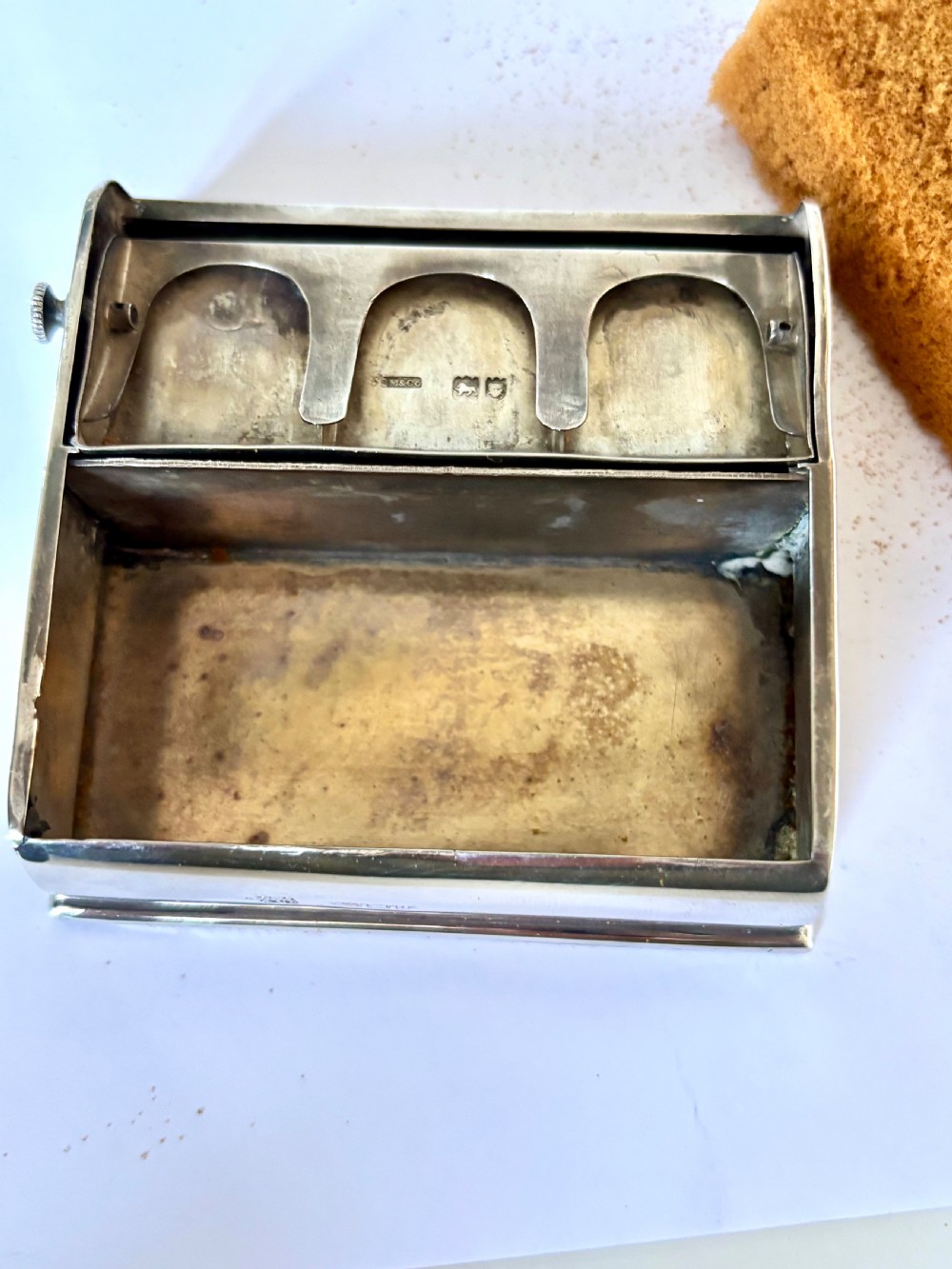SAMPSON MORDAN Late Victorian Triple Stamp Holder Box with Sponge London 1901 View X