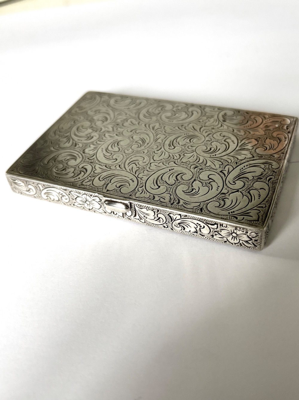 Early 20th Century Fine Quality Continental 830S Silver Calling Card Case View V