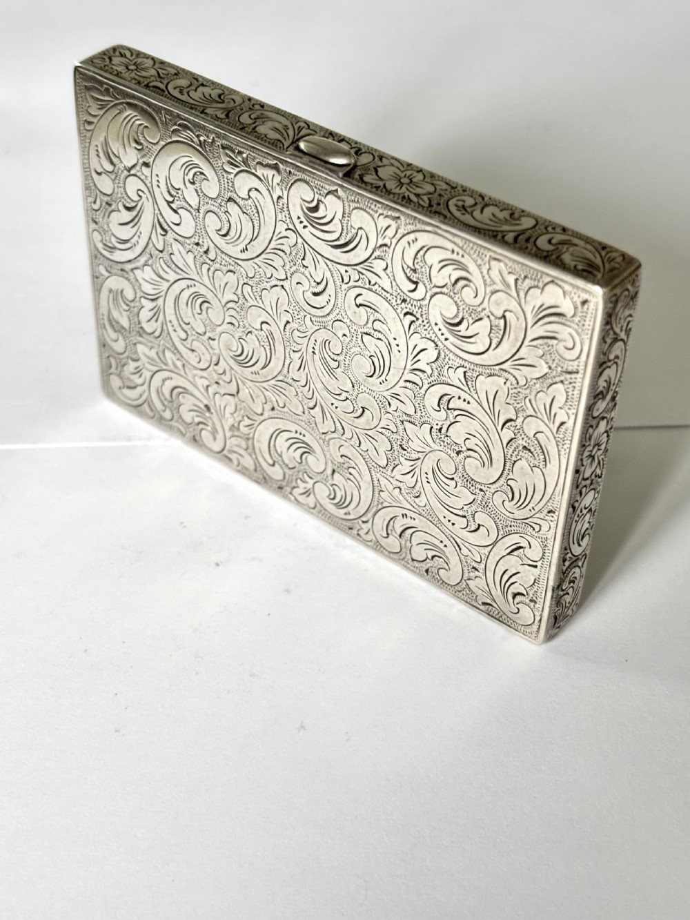 Early 20th Century Fine Quality Continental 830S Silver Calling Card Case View XI