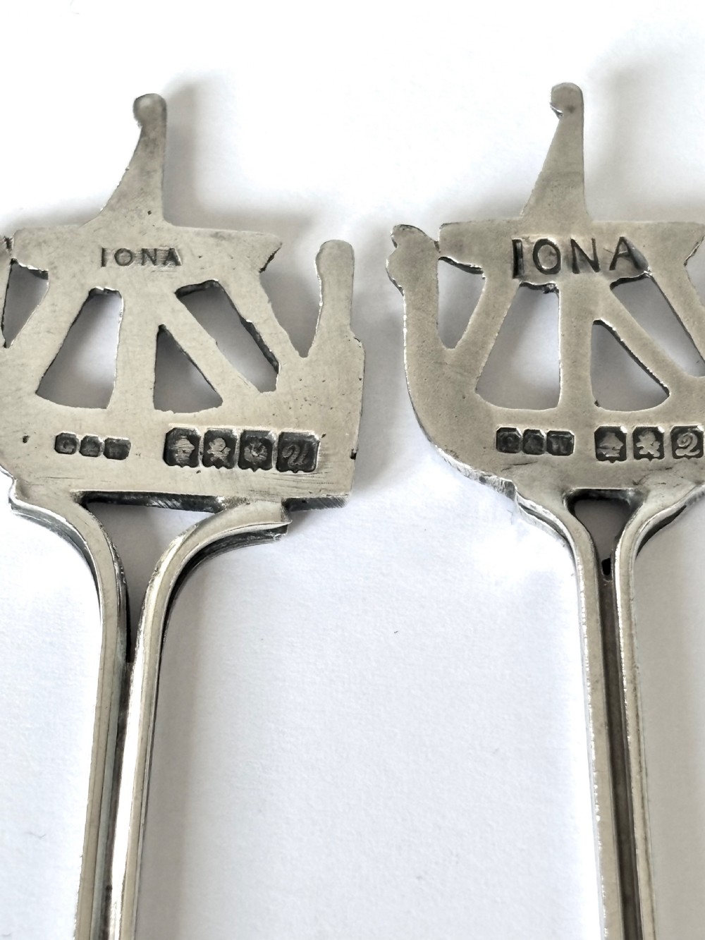 Antique Scottish IONA Silver Spoon & Pickle fork GILMOUR & WATSON Glasgow 1913 View VIII