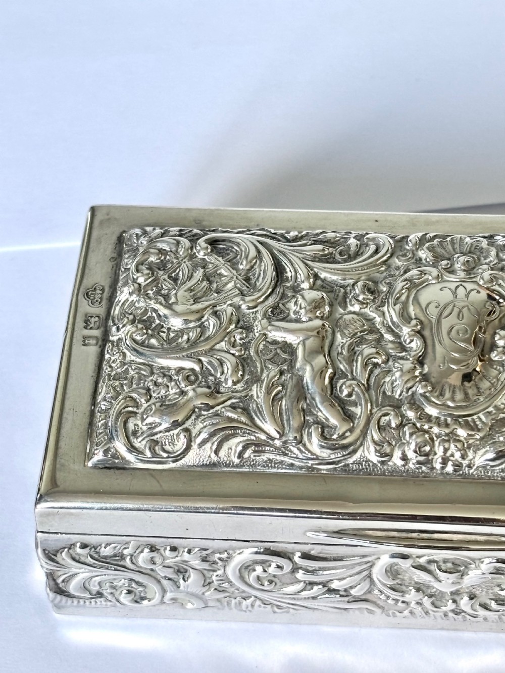 Antique Silver Dressing Table Trinket Box GOLDSMITHS & SILVERSMITHS London 1924 View X
