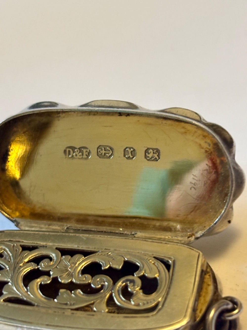 Victorian Silver Gilt Vinaigrette Bham 1897 Deakin Francis Diamond Jubilee Year View VII
