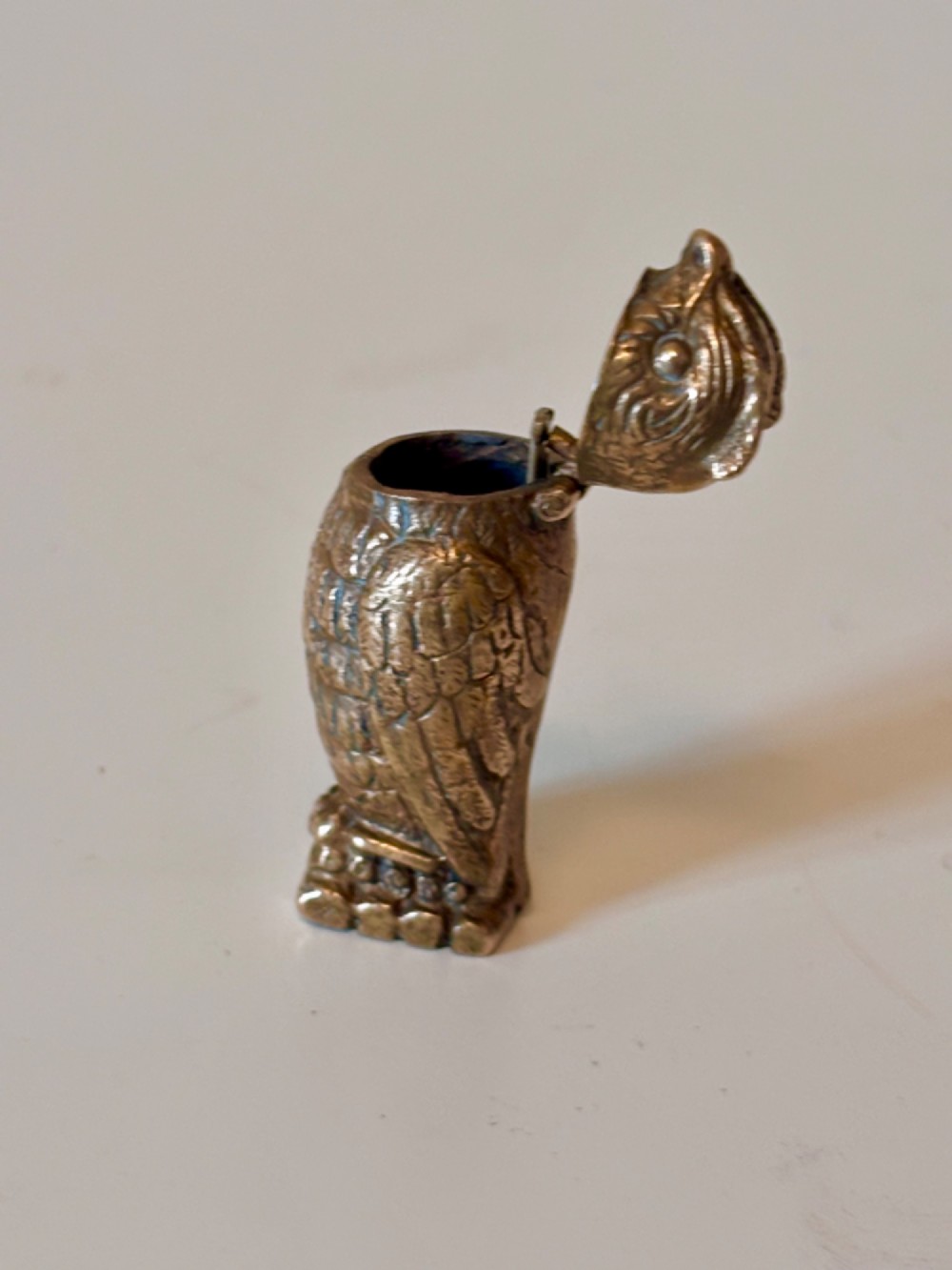 Antique NOVELTY Brass OWL Vesta Case Match Safe Case View XI