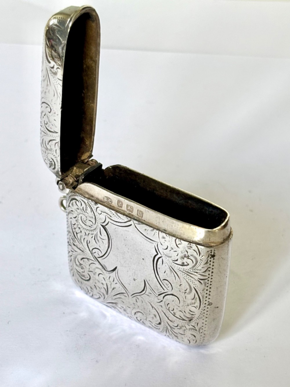 Antique George V Silver Vesta Case ROBERT CHANDLER Birmingham 1911 33g View II