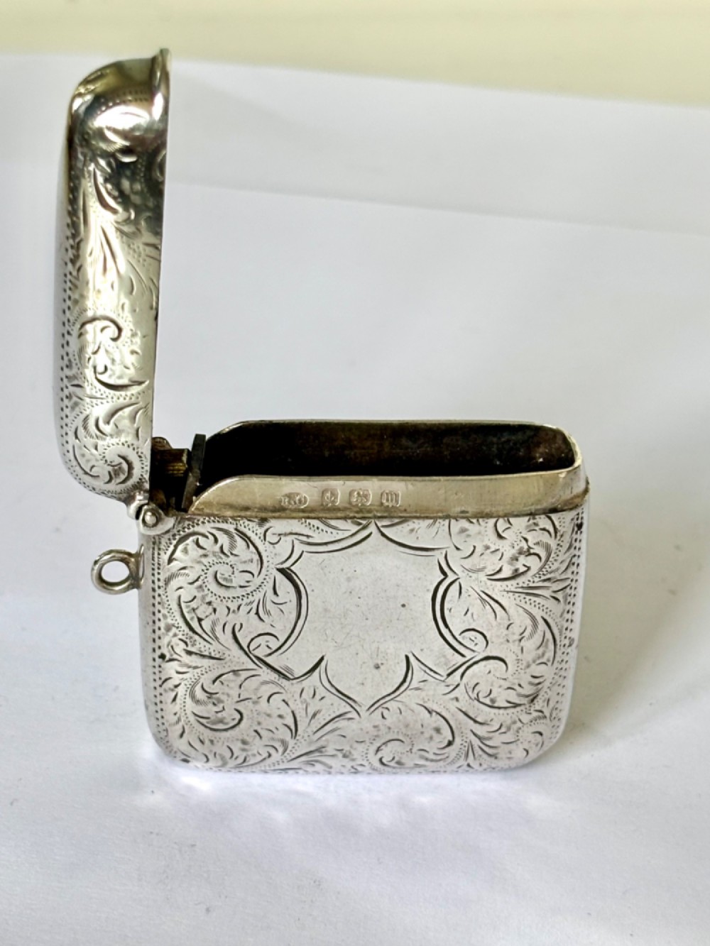 Antique George V Silver Vesta Case ROBERT CHANDLER Birmingham 1911 33g View III
