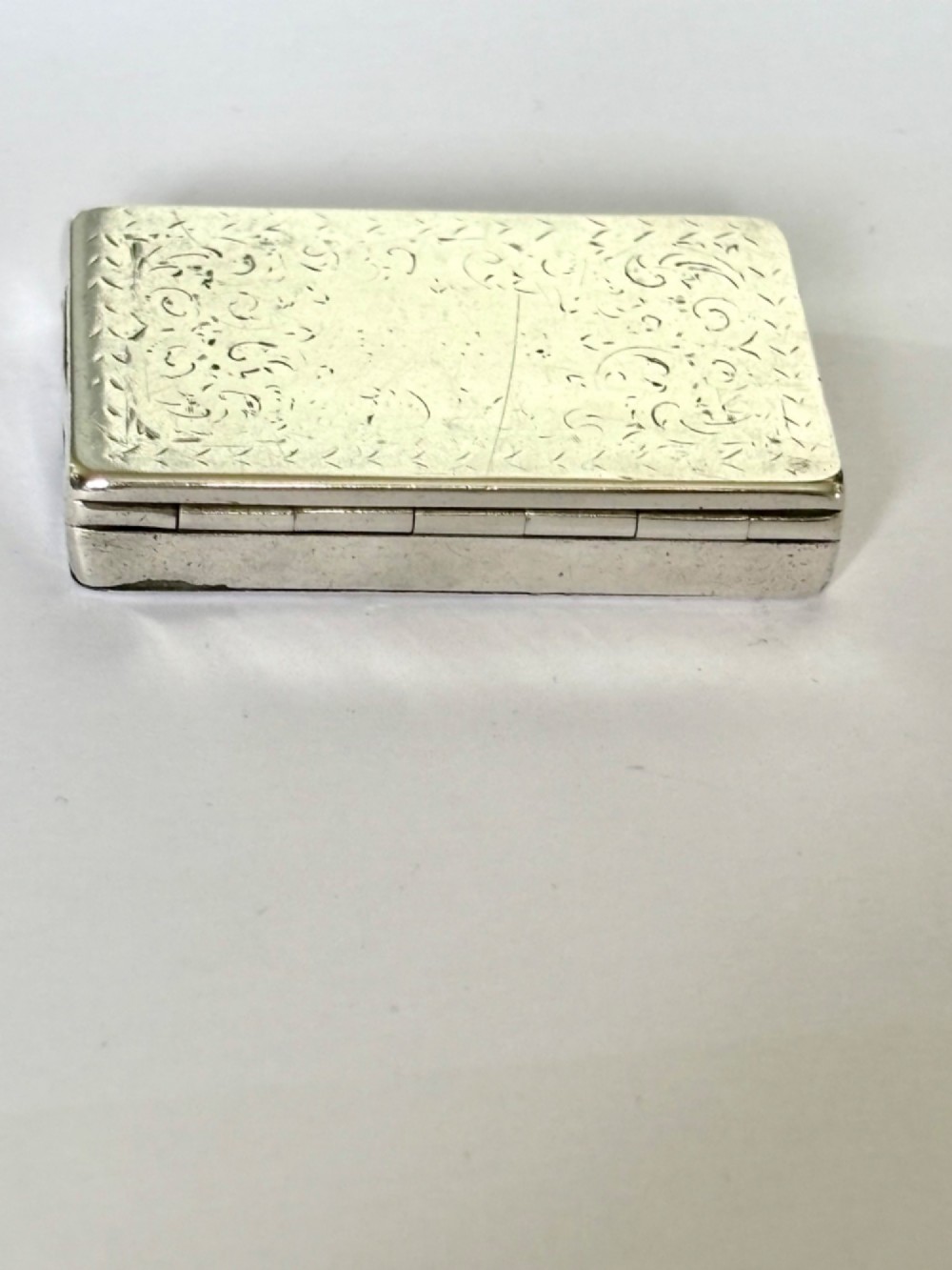 Antique Silver Victorian Snuff Box JAMES WALTER TIPTAFT Birmingham 1891 View IV