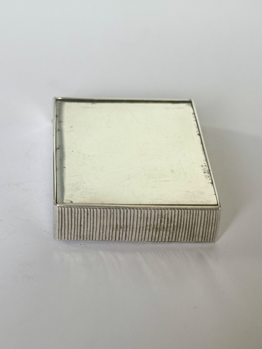Edwardian SCOTTISH Silver NOVELTY TRICK Vesta Case BROOK & SONS EDINBURGH 1910 View IV