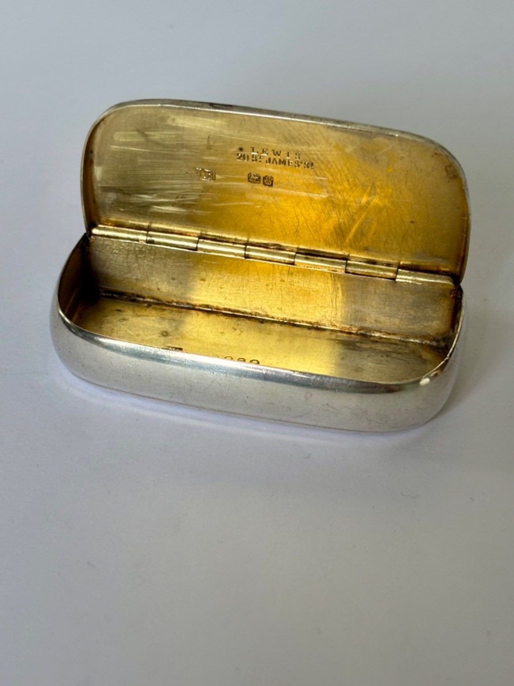 Victorian Silver Gilt NOVELTY TRICK Vesta Case JANE BROWNETT LONDON 1873 View VII