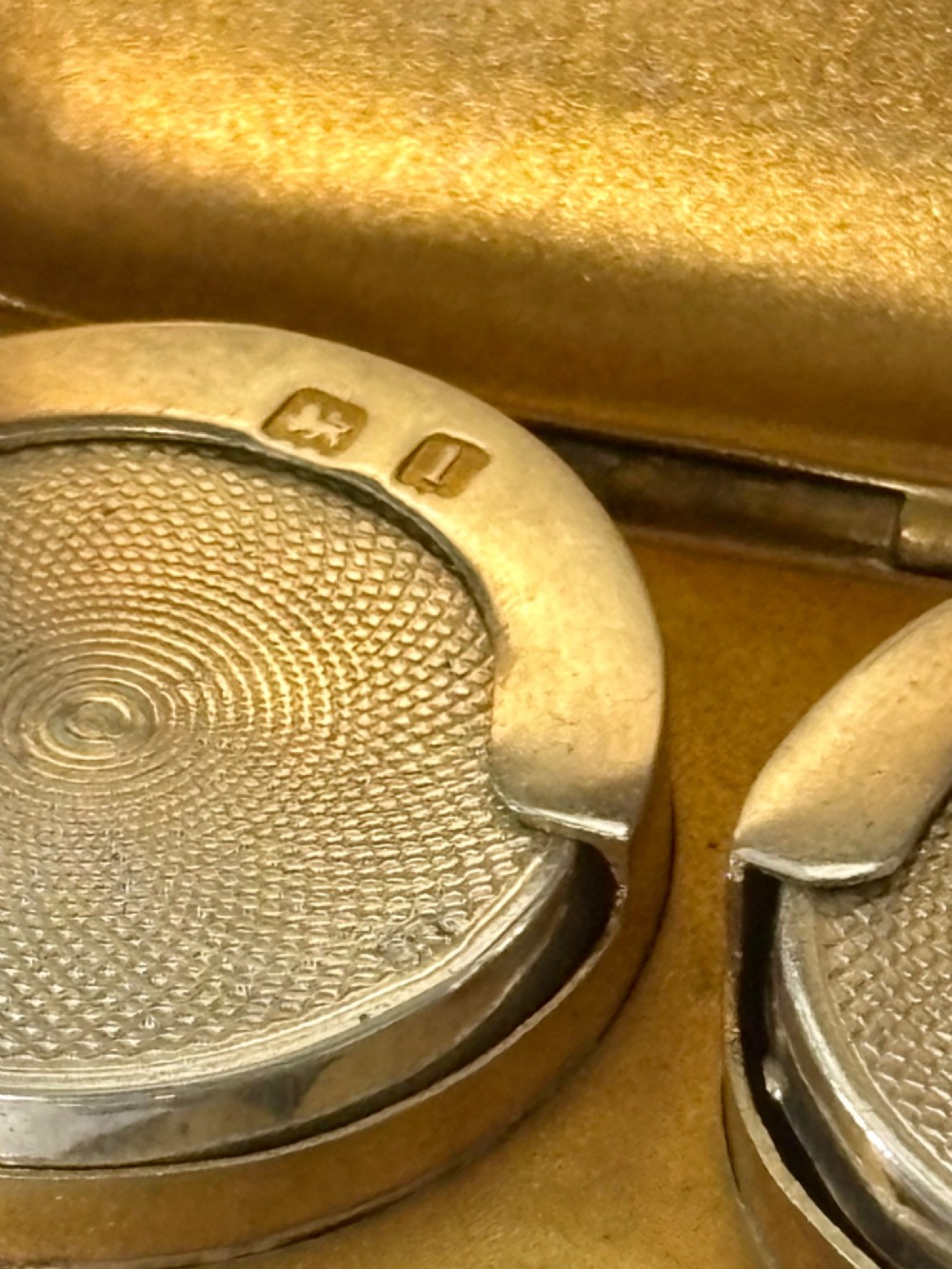 SILVER Double Sovereign Case BIRMINGHAM 1910 SMITH & BARTLAM View X