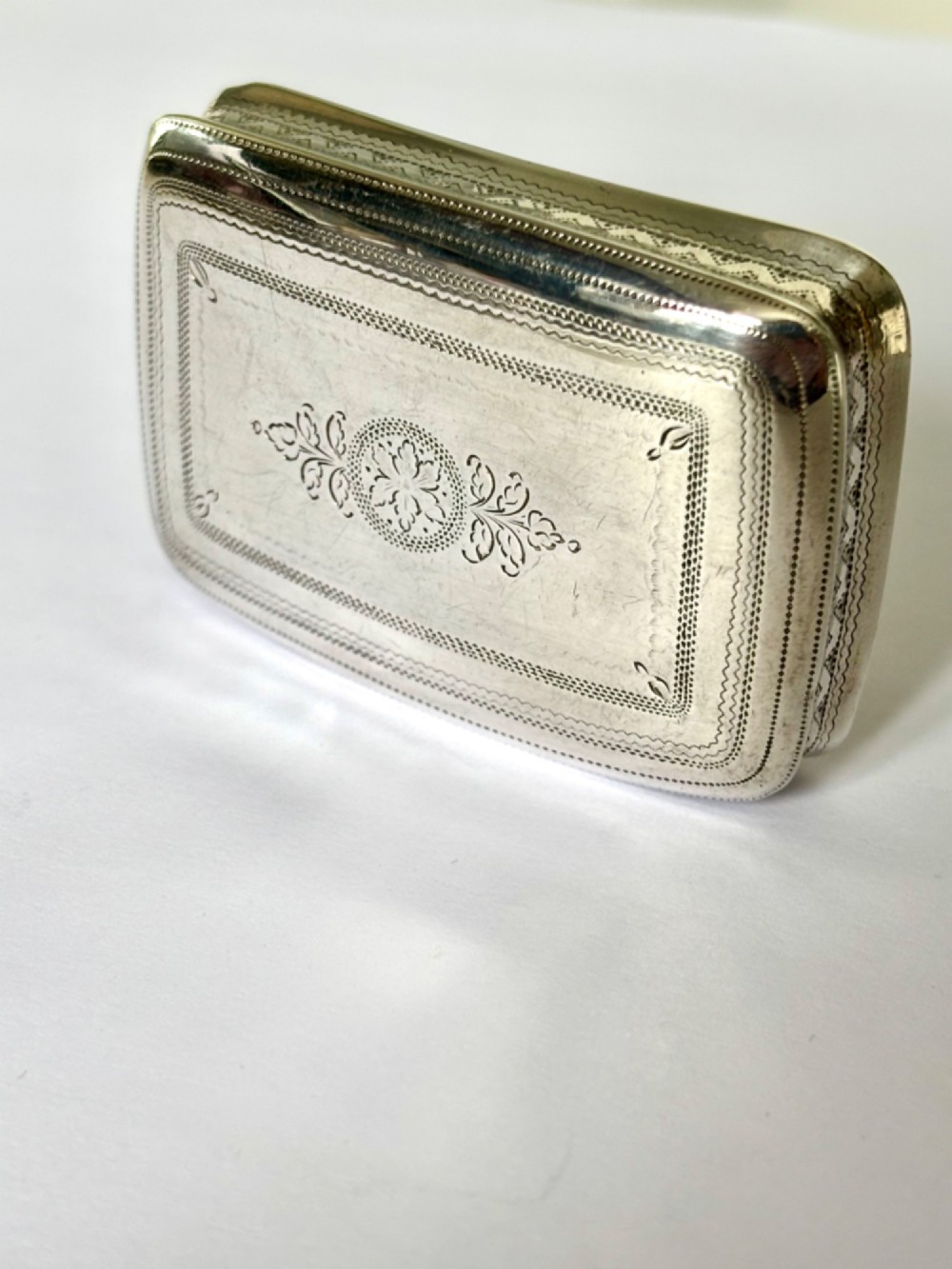 EXQUISITE George III Silver Gilt Snuff Box JOHN THROPP Birmingham 1816 GEORGIAN View II