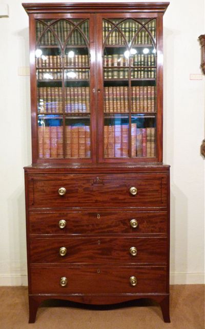 fig 1. GEORGE III MAHOGANY SECRETAIRE BOOKCASE