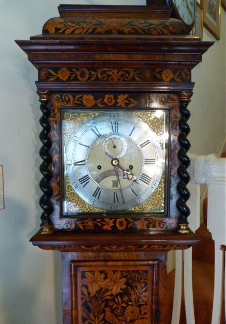 fig 1. 18TH CENTURY ENGLISH MARQUETRY LONGCASE CLOCK