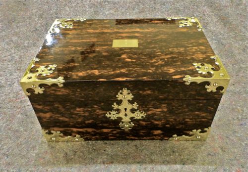 A Superb Lady's Fitted Jewellery Box