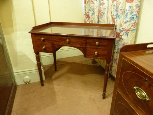Early 19th Century Dressing Table