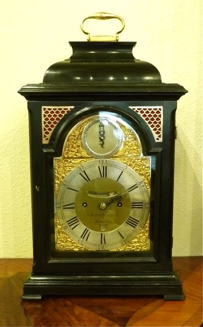 fig 1. 18th CENTURY VERGE BRACKET CLOCK