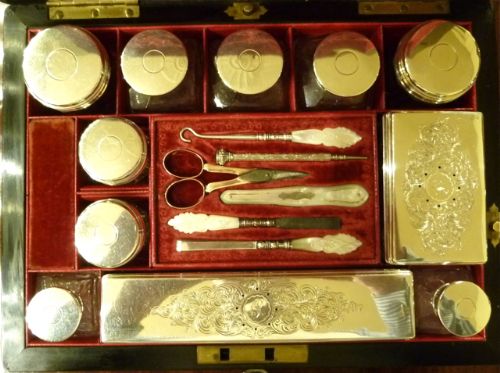 fig 1. FULLY FITTED LADY'S DRESSING & JEWELLERY CASE
