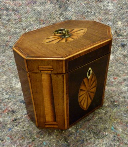 Good Inlaid Octagonal Tea Caddy
