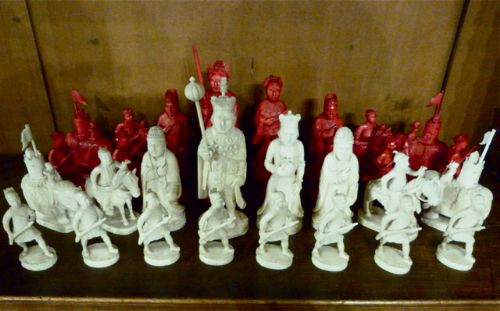 Fine Ivory "King George" Chess Set