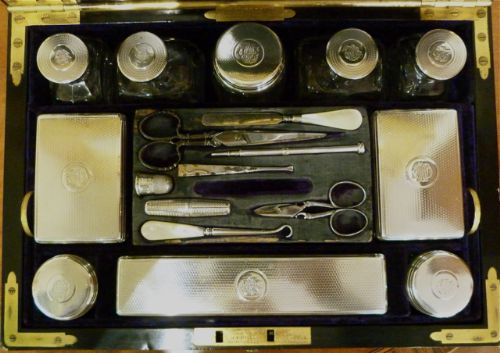 fig 1. A GOOD FITTED LADY'S DRESSING & TOILET BOX