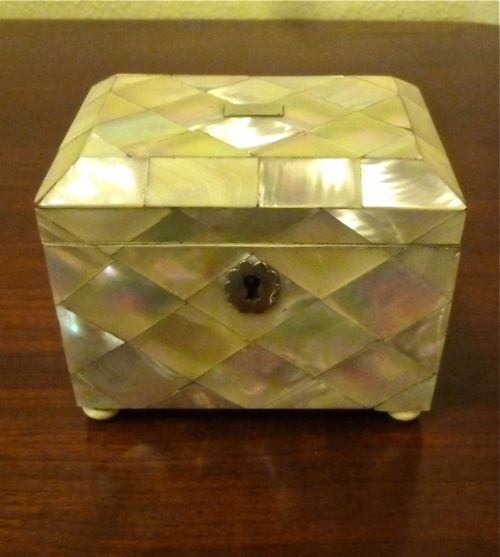 Victorian Mother-of-pearl Small Tea Caddy