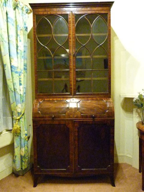A Fine George III Hepplewhite Period Bureau-bookcase