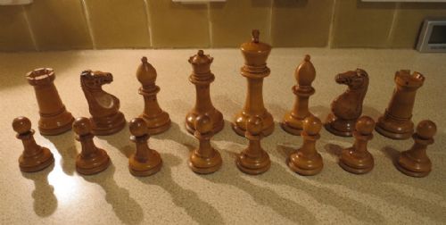 Large Tournament Size English Chess Set