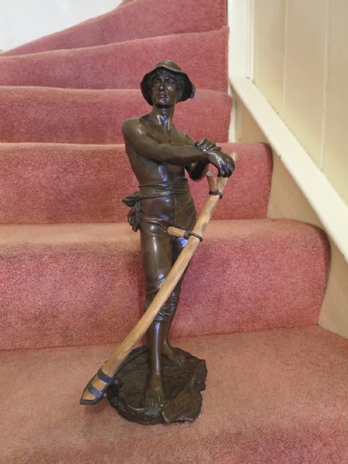 fig 1. BRONZE SCULPTURE: FOR LOVERS OF POLDARK! 